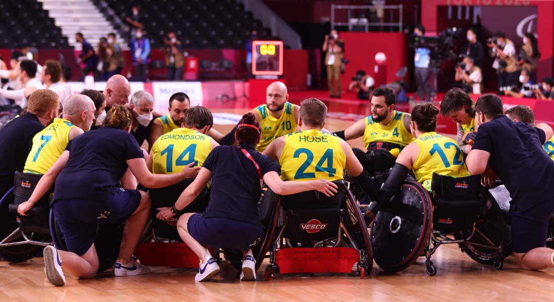 The Australian Steelers team on court